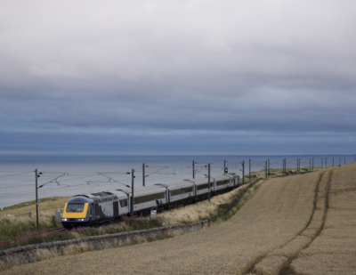 ScotRail: 26辆升级的城际列车中的第一辆抵达爱丁堡