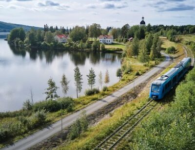Alstom Coradia Ilint Hydrogen Train首次展示瑞典